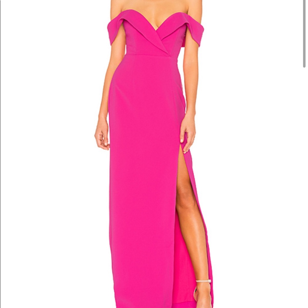 Revolve NBD Samuel Gown